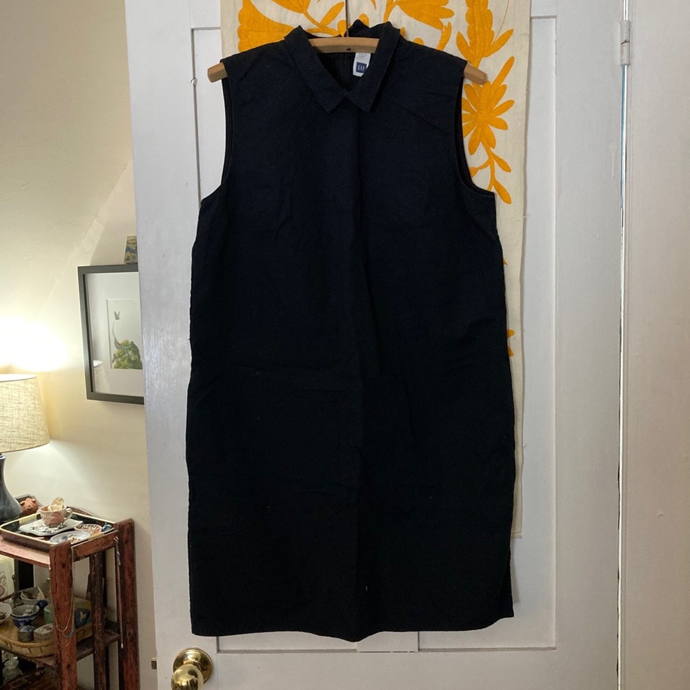 Gap canvas sleeveless dress with collar